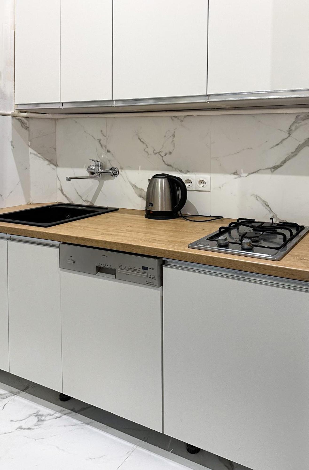 Teodora Square Apartments Площа Святого Теодора Lviv Bagian luar foto